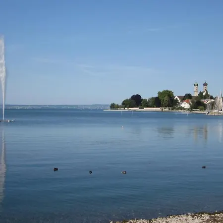 Apartment Aeltere Am Uferpark Friedrichshafen